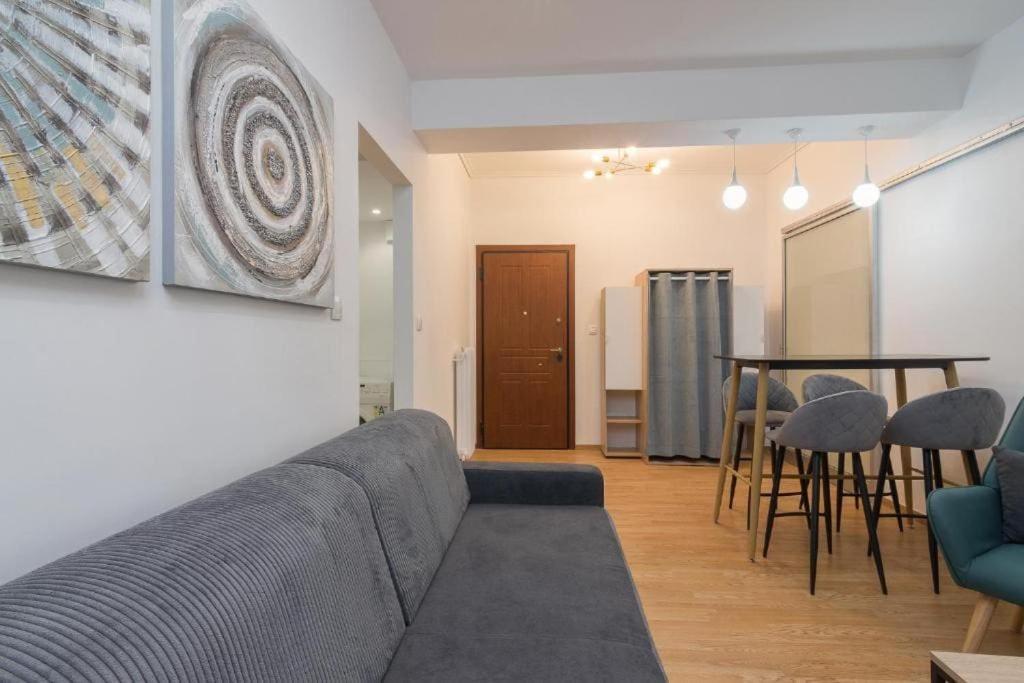 Fully Renovated 1 Bedroom Condo Athen Eksteriør bilde